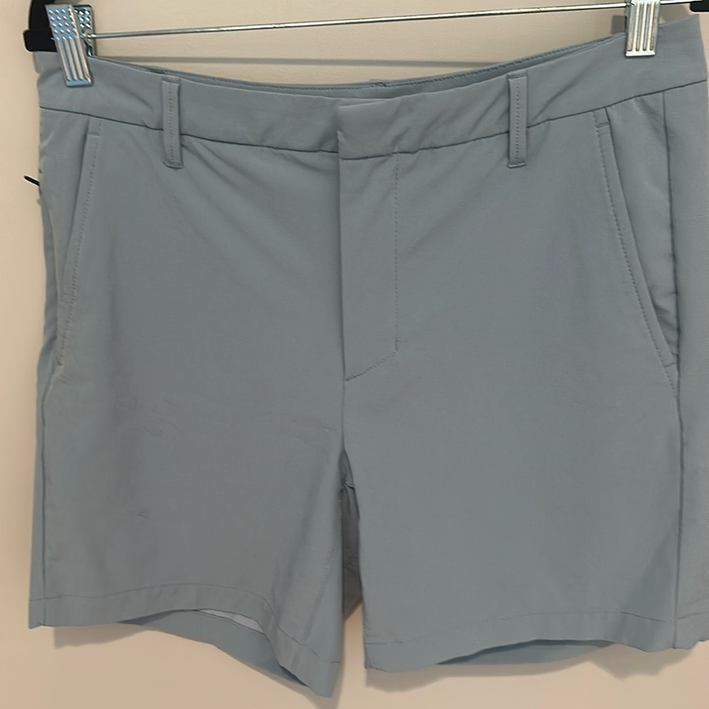All in motion shorts size 32